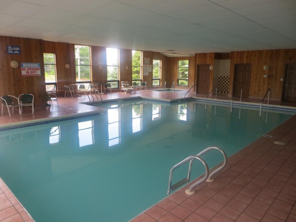 Diamond Hotel Wisconsin Dells Bagian luar foto